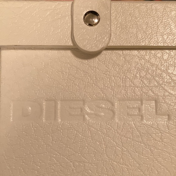 DIESEL Watch Box - Picture 8 of 9
